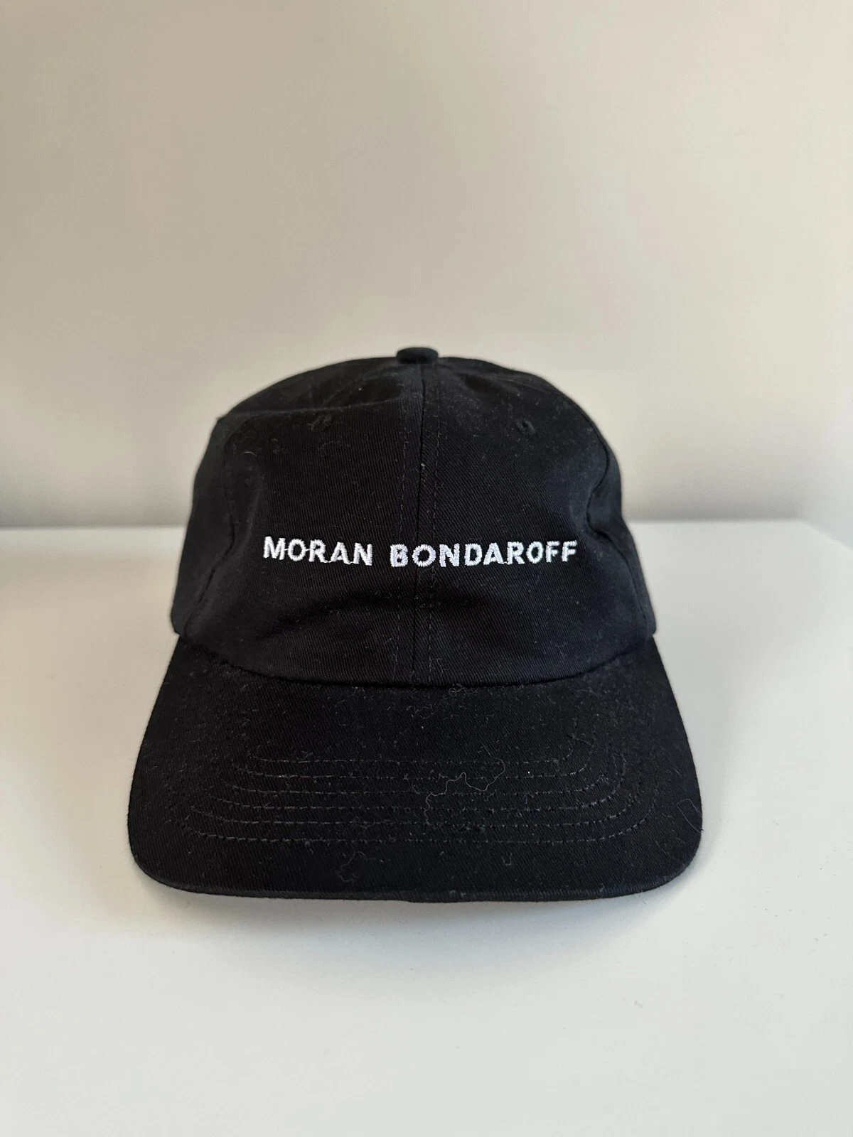 CAPUCHON LOGO MORAN BONDAROFF GALLERY NOIR supreme know wave anything chapeau snapback