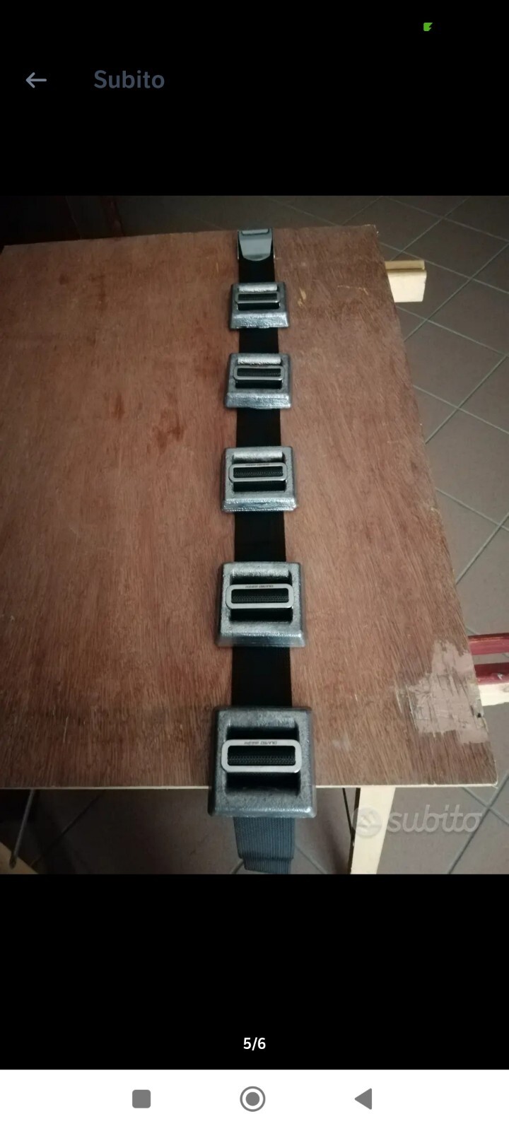 Foto 5 di 8