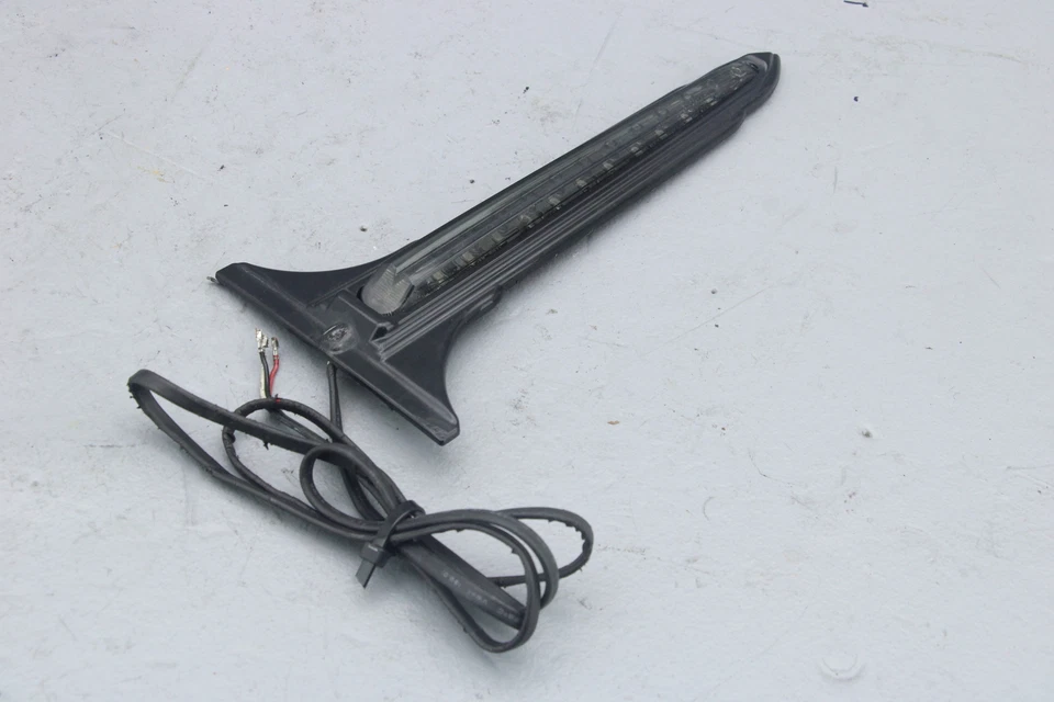 2013 Harley Electra Glide VOODOO Alforje Traseiro Acabamento de Acento Luz LED PRETO - Imagem 4 de 4