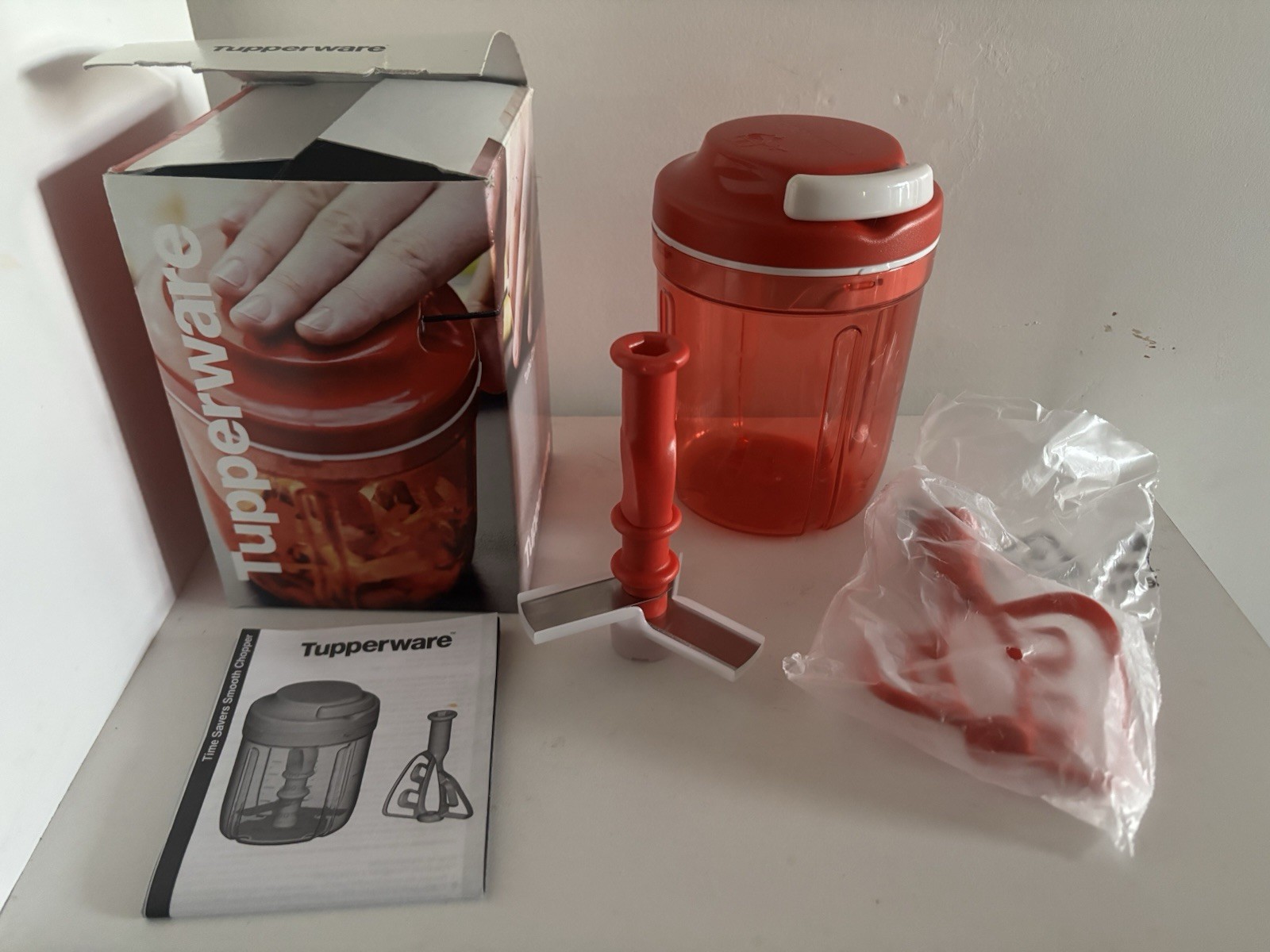 Hachoir Tupperware Turbo Chef Max de 730ml avec tous ses accessoires de cuisine
