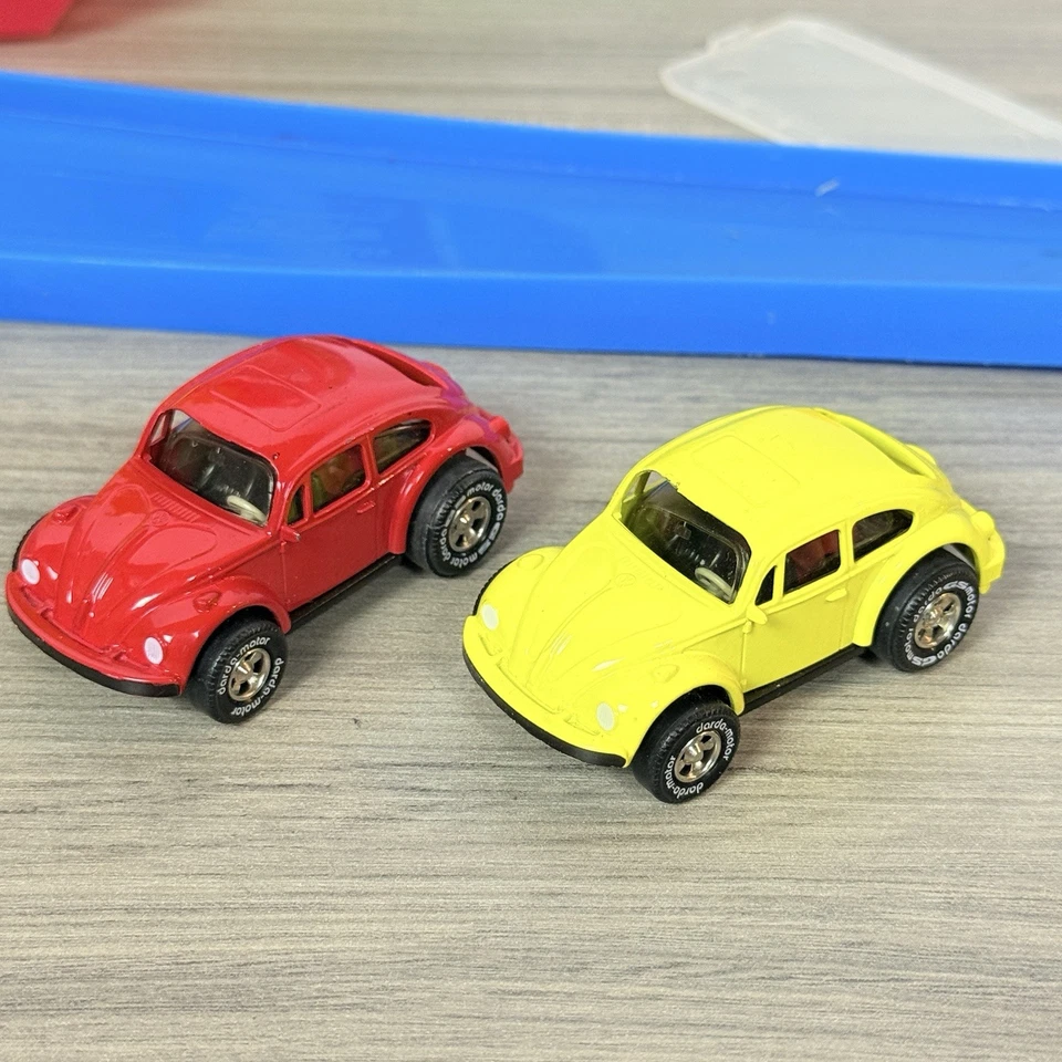 Darda World Class Power Loops Track - 11147 In Orig. Box w/ 2 Volkswagen Beetles - Image 4 of 4