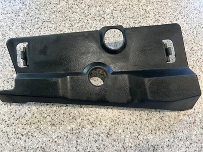 1999-2002 Land Rover Discovery 2 R/H Headlight Trim Top Cover