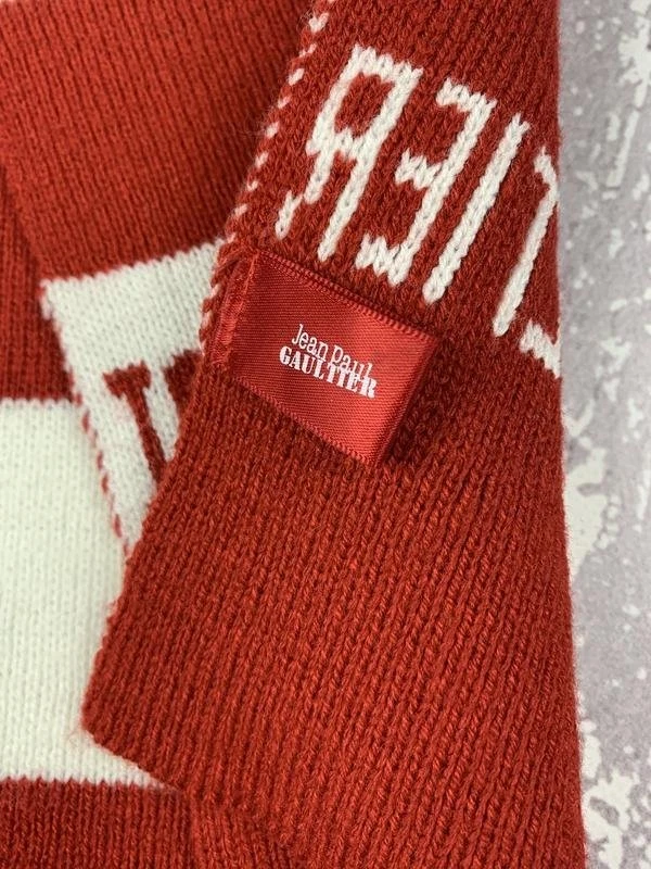 Unisex Jean Paul Gaultier Scarf Red One size - Bild 3 von 4