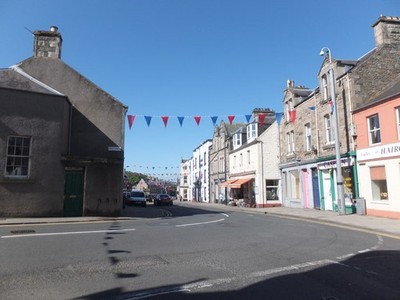 Photo A2 Junction of Tower Street and High Street, Selkirk Decked out fo c2013