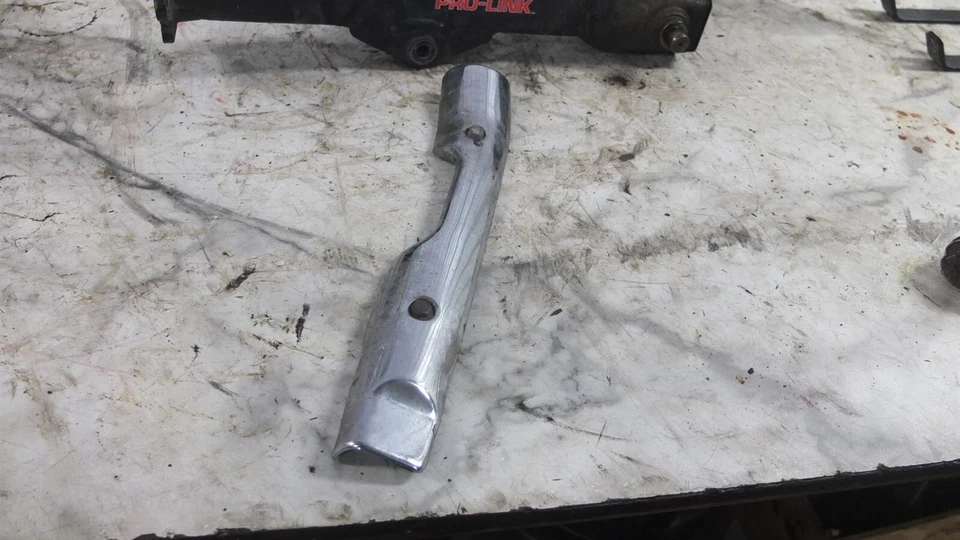 83 Honda GL650 GL 650 I Silverwing Silenciador Interestatal Escape Cubierta Cromo Foto 4 de 4