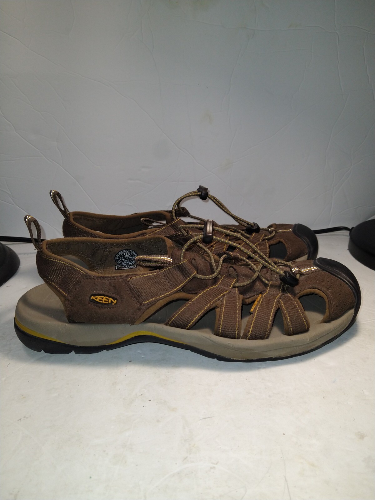 Sandali da trekking Keen Kanyon marroni impermeabili scarpe da uomo taglia 11 5