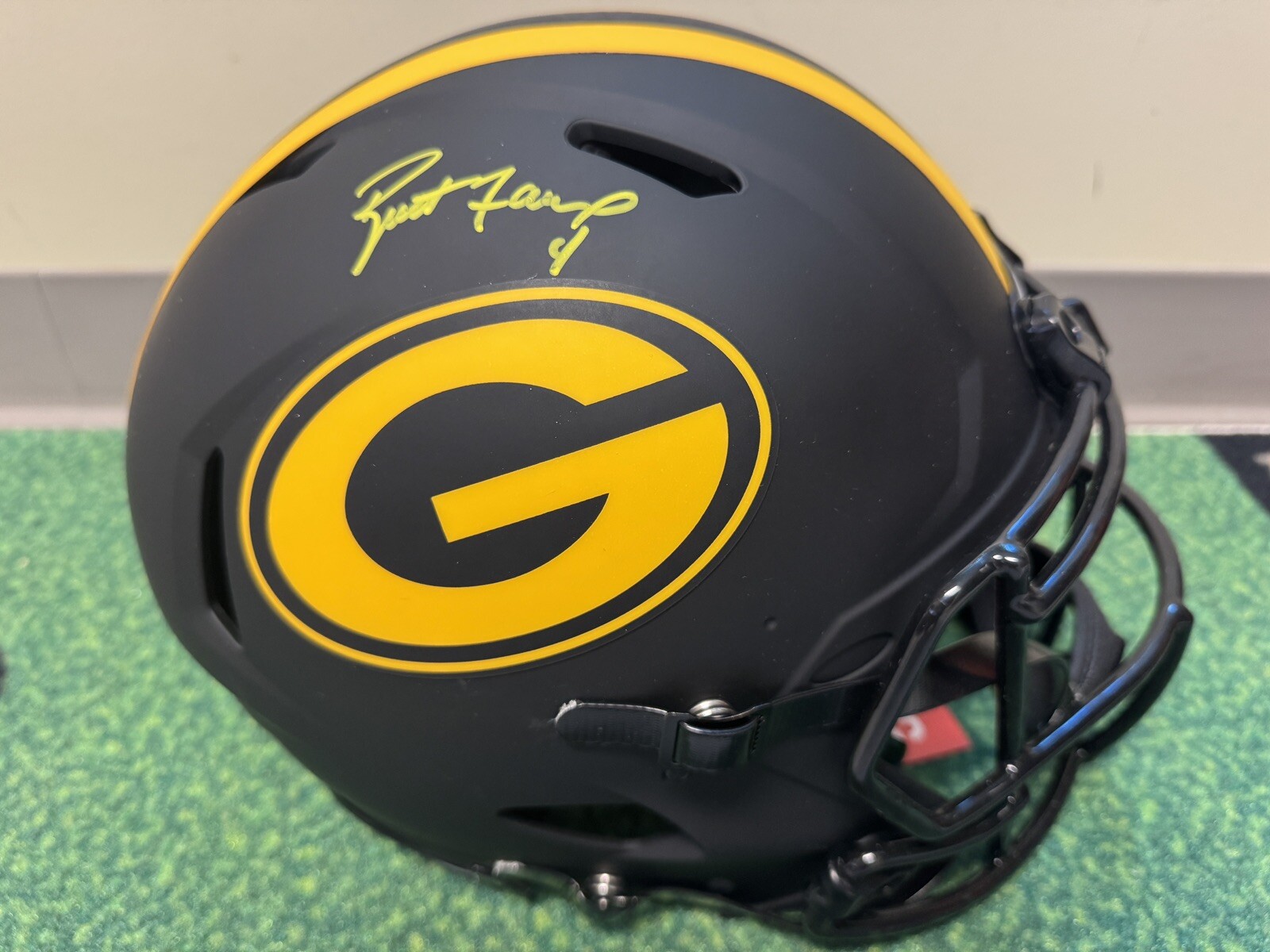 Brett Favre Autographed Signed Green Bay Packers Eclipse Authentic Full-Size Helmet BAS 