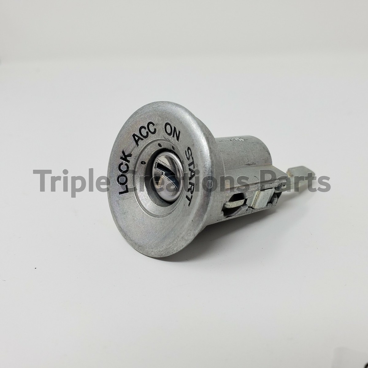 69005-90316 Toyota Land Cruiser FJ40 Fj43 FJ45 BJ40 Ignition