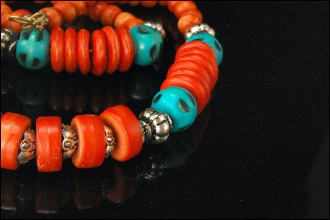 ANTIGUO COLLAR TIBETANO IMITACIÓN CORAL DISCO TURQUESA ARTE VIDRIO CUENTAS TONO PLATA BR Foto 3 de 4