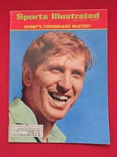 Bobby Fischer Sports Illustrated 8/14/72 "Bobby's Chessboard Mastery" NM Cond