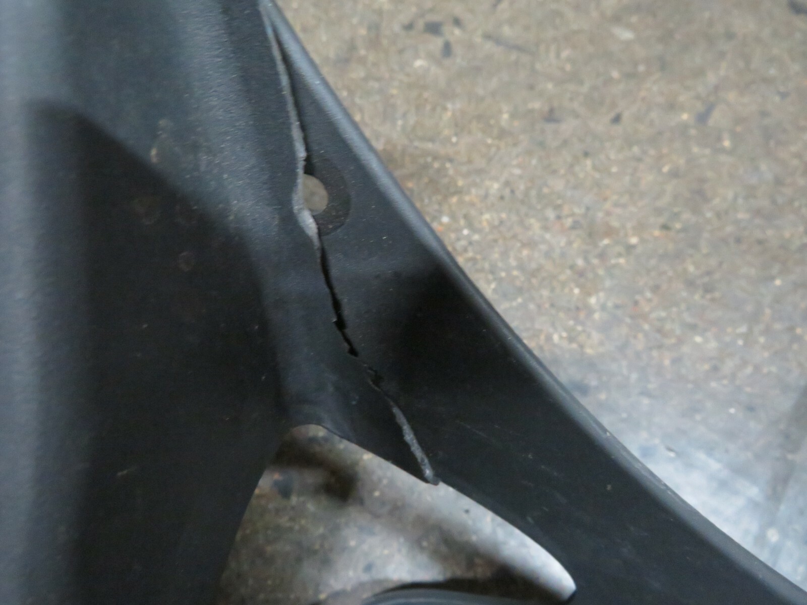 Mclaren 570s, RH, Right, Fender Backing Moulding, Used, Dmg, P/N 13A5733CP