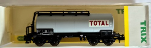 Minitrix 13974 Spur N Kesselwagen "TOTAL" der DB in OVP | Condition: Gebraucht