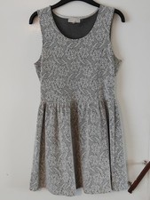 Ladies Cream Fit & Flare Mini Dress Paisley Pattern Size 8-10 By Angel