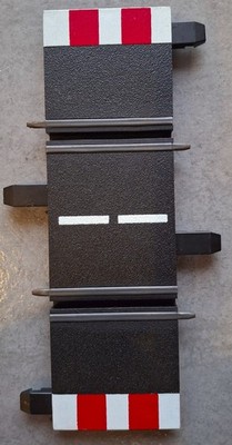 Carrera Profi Rennbahnsystem  Kurze gerade