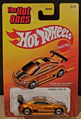 Hot Wheels 2025 The Hot Ones Honda Civic Si 5/8 Target Exclusive Orange  JBY73