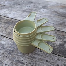 Vintage Set of 5 Five Tupperware Avocado Green Nesting Measuring Cups 5pc