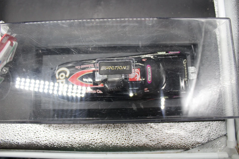 Action, Copenhagen, Ron Capps 1:24 sc.1997 Camaro Funny Car, L.E. Foto 2 de 3