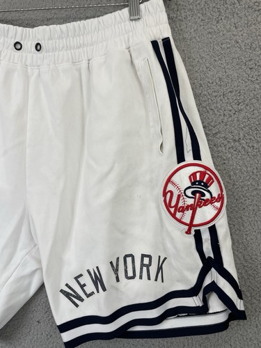 π₯ Pantaloncini Basket Baseball Pro Standard New York Yankees Logo Patch Uomo L XL - Foto 2 di 21
