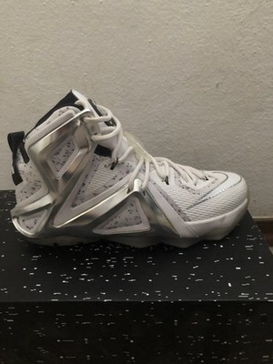 Nike LeBron Basketballschuhe
