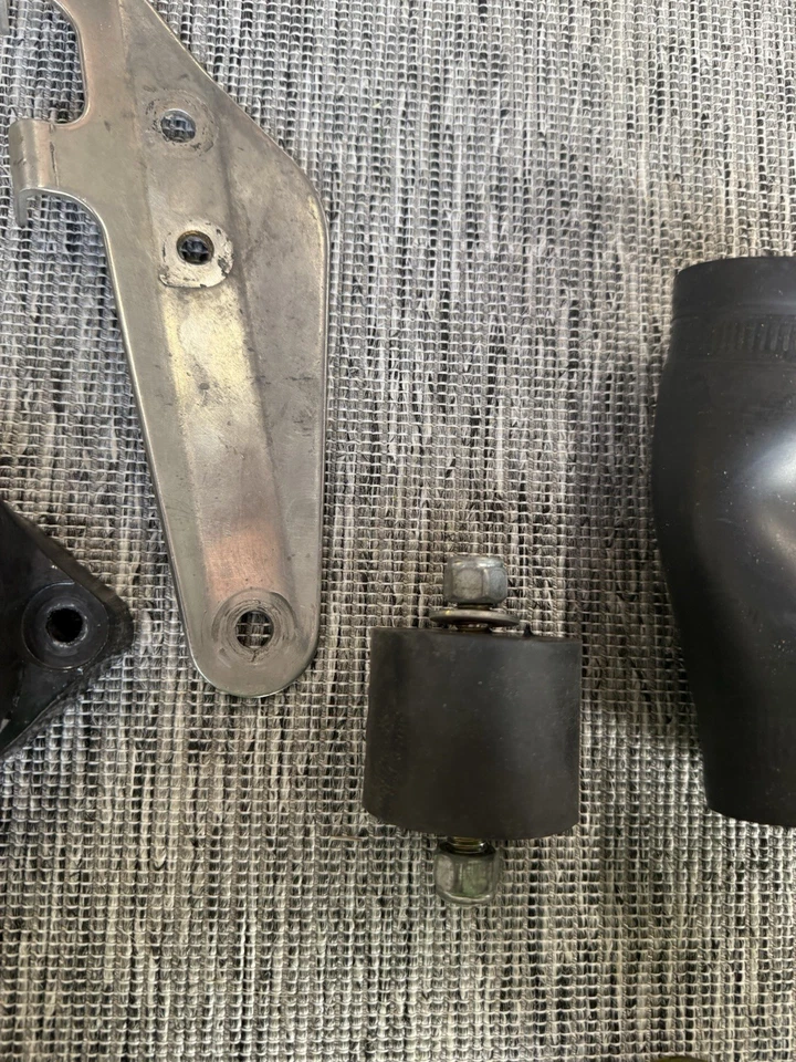 Tubo de fábrica Kawasaki Jet Ski 750. Usado. Foto 4 de 4