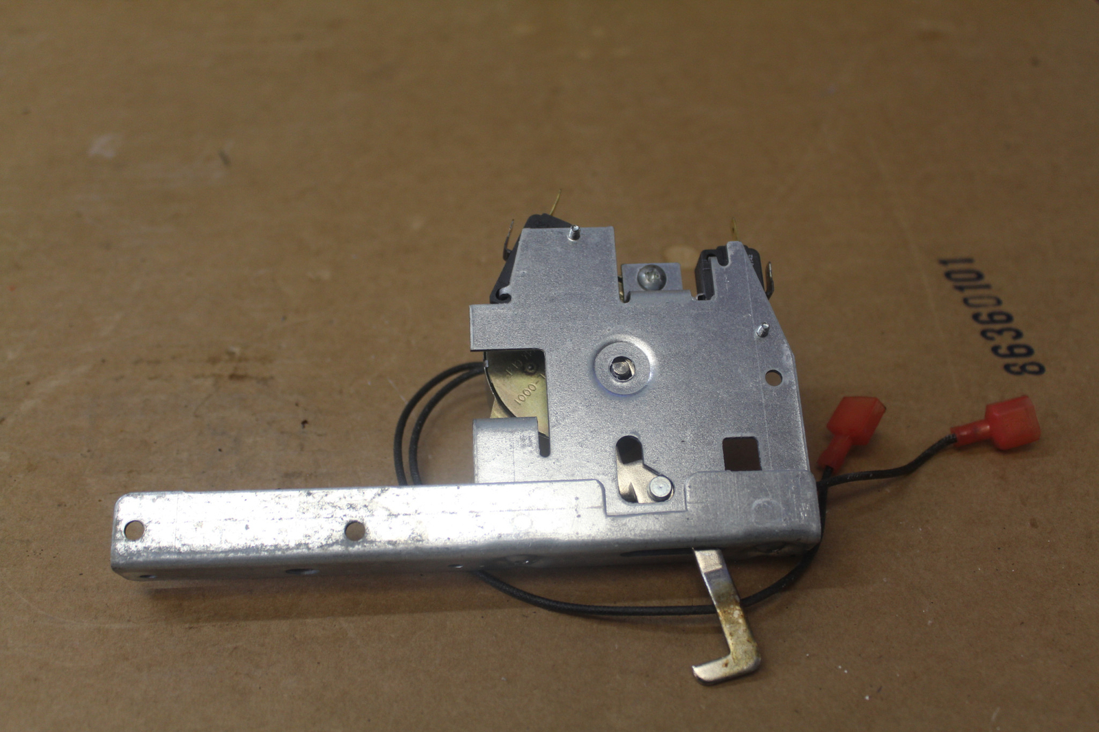 GE Wall Oven Door Lock Latch Part WB14T10008 eBay