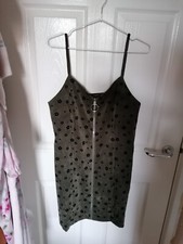 Nasty Gal Daisy Flower Front Zip Up Corduroy Mini Dress UK 12 Khaki Olive Green 