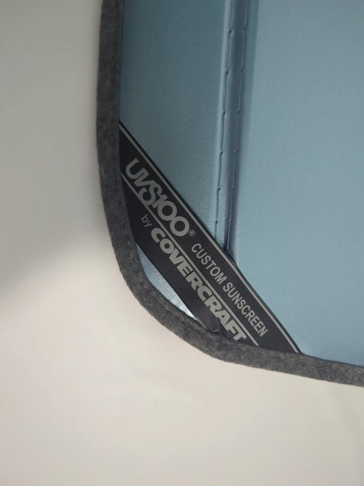 04-08 Toyota Prius CoverCraft Parasol Plegable Ventana Visera Foto 2 de 4