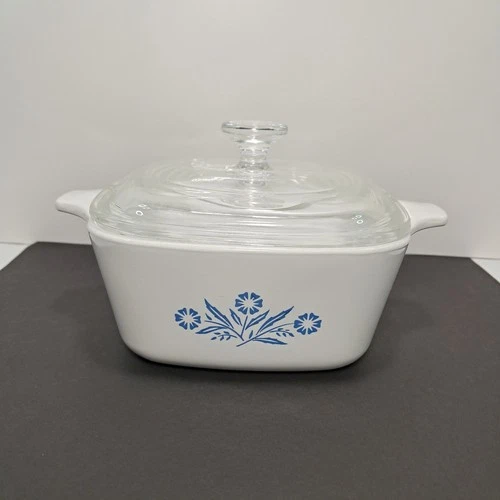 Vintage Corning Ware Blue Cornflower P-43-B 2 3/4 cup Casserole with PYREX Lid