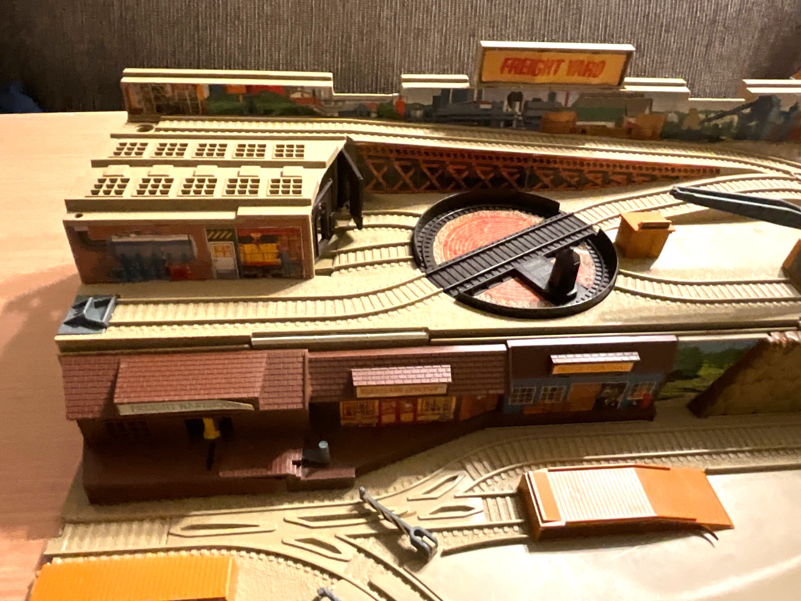 Hot Wheels Railroad Freight Yard Play Set WITH Box & Instructions NO ACCESSORIES