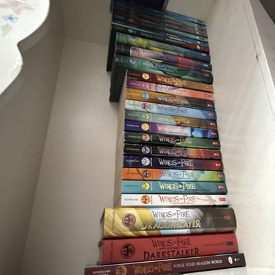 Wings of Fire Books 1-15 + Darkstalker and Dragonslayer + Graphic Novels 1-7