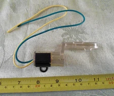 New Light Fixture Assembly # 619131 fits Singer 630E 635 636 638 640 640E 645