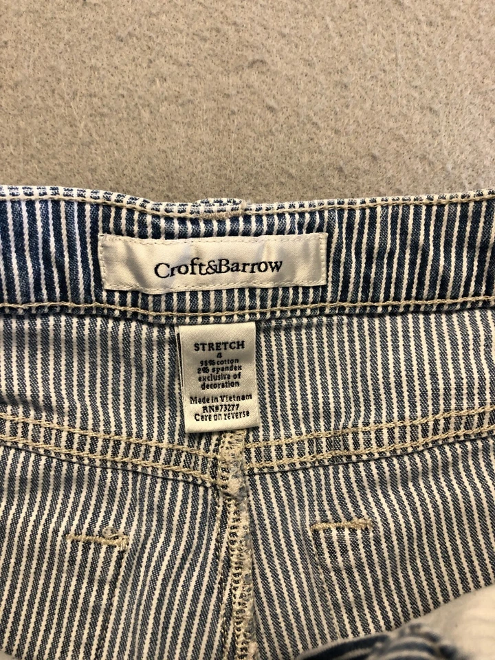 Shorts jeans Croft & Barrow feminino 4 listras náuticas azuis elásticas casual todos os dias - Imagem 2 de 4