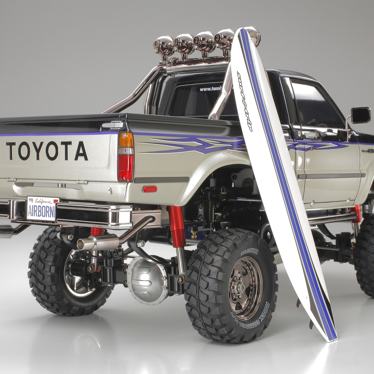 NEW Tamiya 1/10 Toyota Hilux High-Lift 4X4 Pick Up Truck Kit