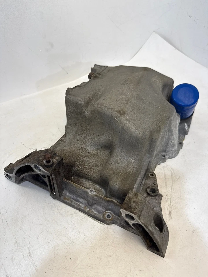 Se adapta a Honda CRV 2017 2018 2019 2,4 L cárter de aceite del motor 112005PHA00 OEM Foto 2 de 4