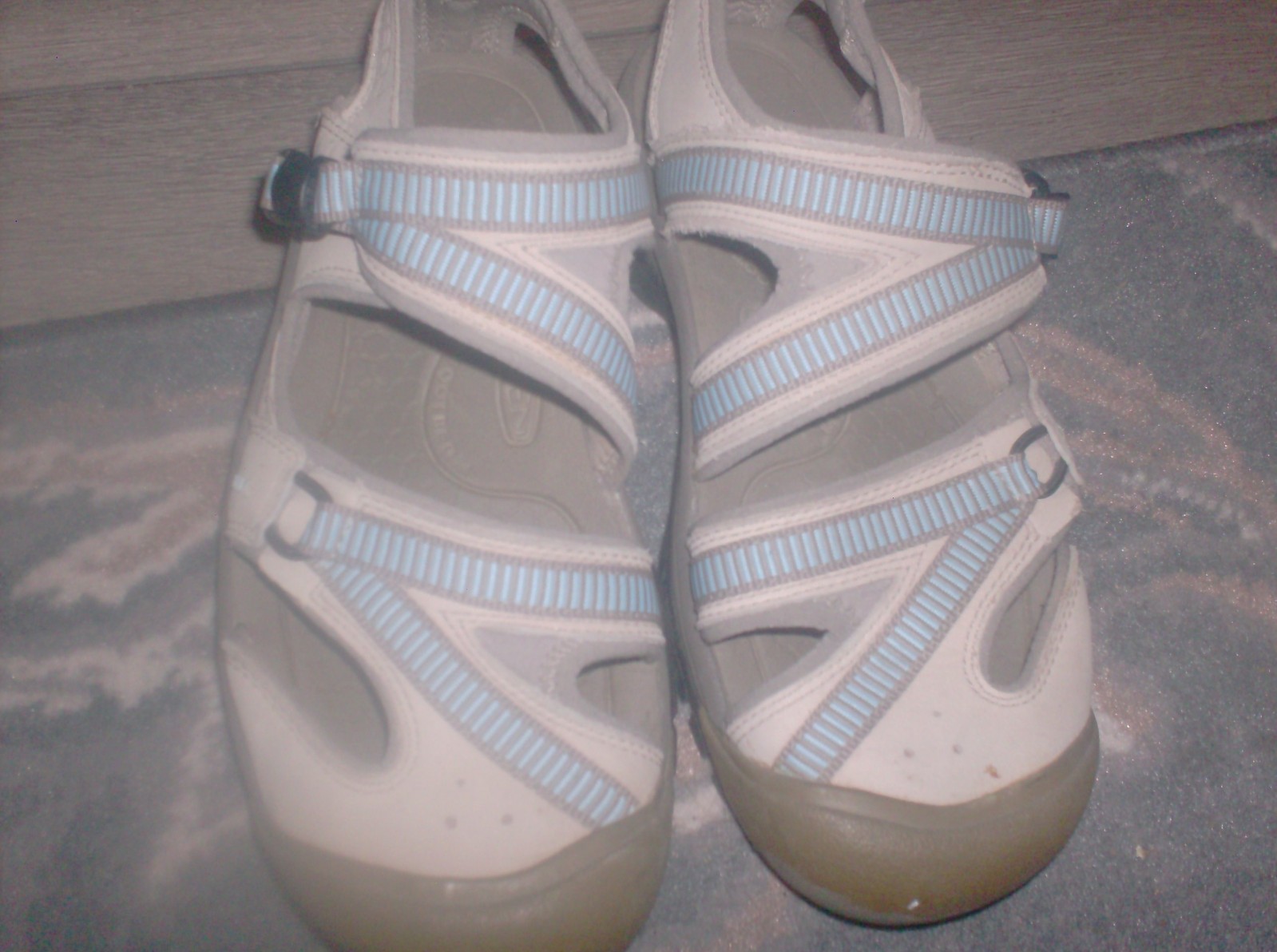 Sandalo sportivo Keen in pelle nabuk punta chiusa impermeabile escursionismo donna taglia 7