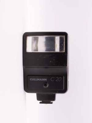 Cullmann C20 Electronic Flash Center Contact Flash