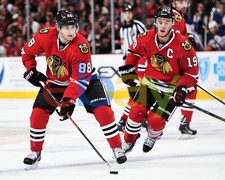 Jonathan Toews Cards, Rookie Cards Checklist, Autographed Memorabilia Guide 8