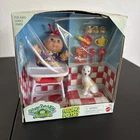 CABBAGE PATCH KIDS COLLECTIBLE FEEDING PLAYSET GIRL BLONDE w/ BROWN EYES NEW