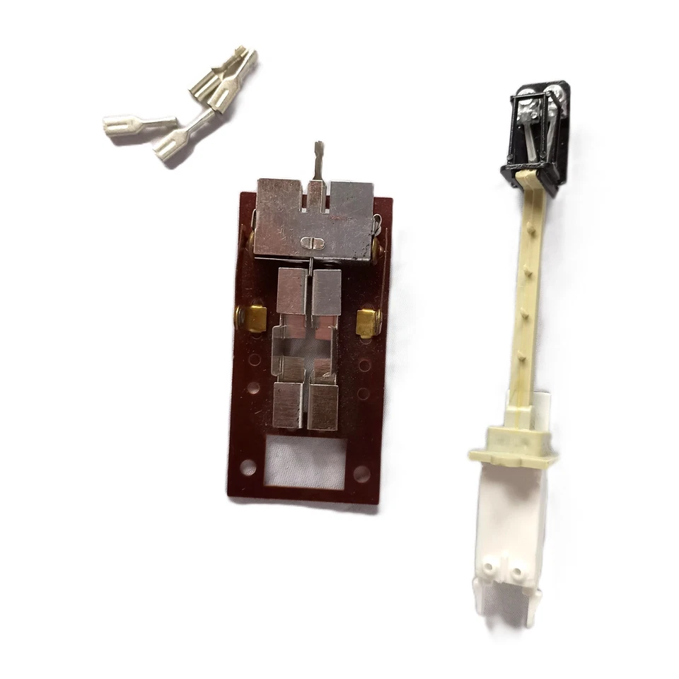 PIKO - Lichtsignal LED gelb/grün H0 OVP Modelleisenbahn DDR unbenutzt 2 Teile - Bild 2 von 3