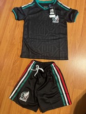 Seleccion Mexicana Jersey and Shorts for Children. Playera y Shorts para Ninos.