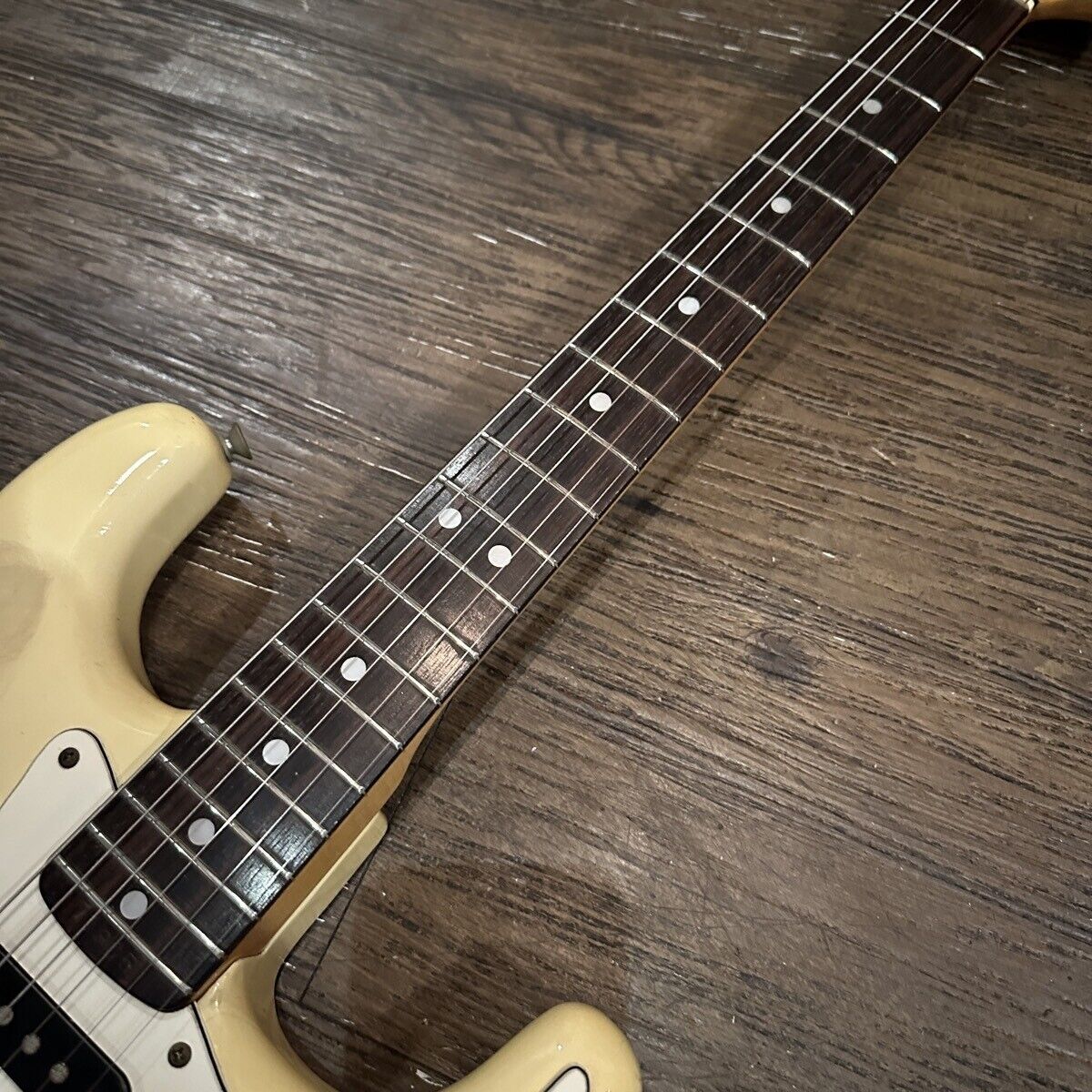 Fernandes FST-50 Made in Japan Electric Guitar, Stone Logo Fernandes FST-50 Made in Japan Electric Guitar, Stone Logo