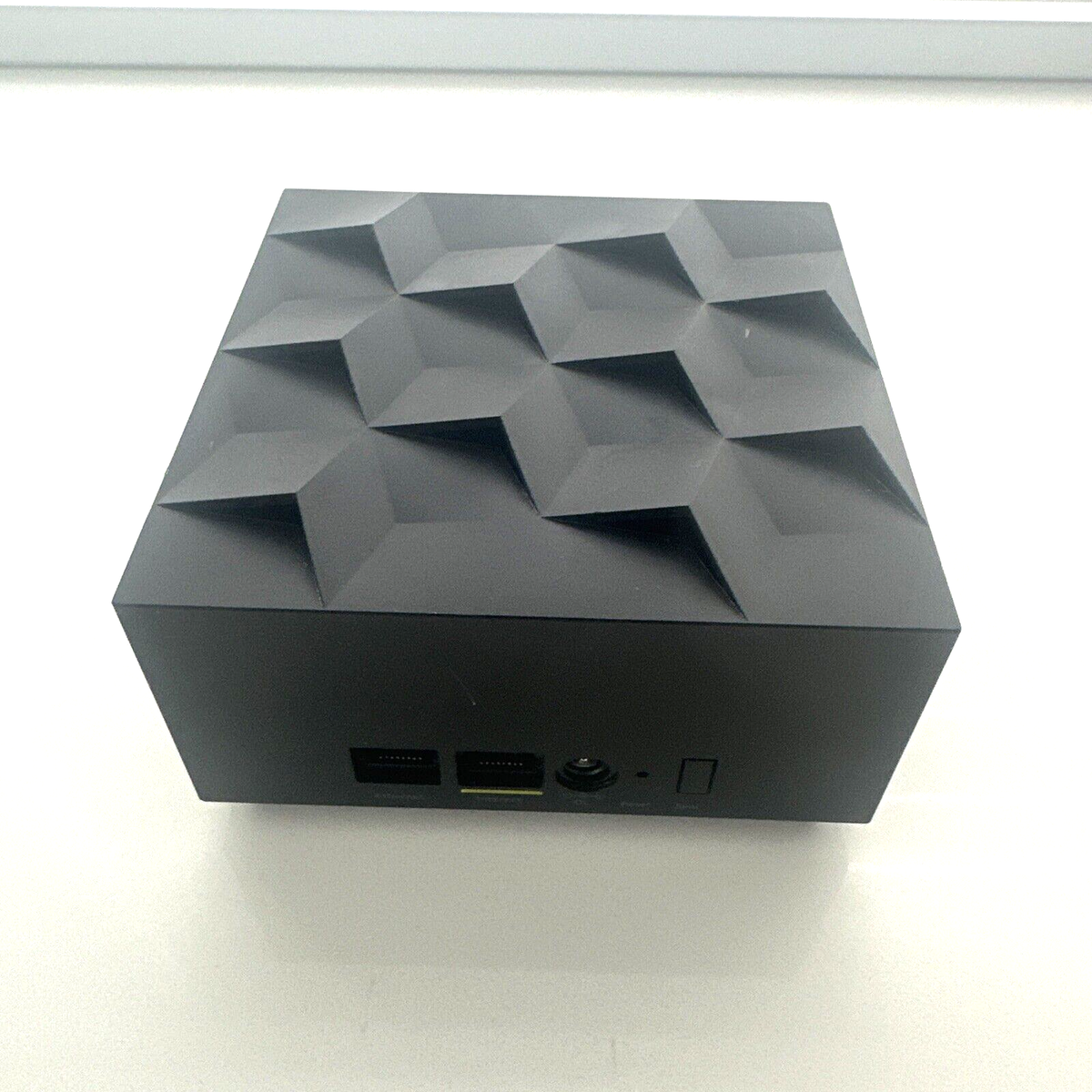 Router NETGEAR Nighthawk AX3000 (MR70) WiFi 6 - Dual-Band, Usato In Buone Condizioni
