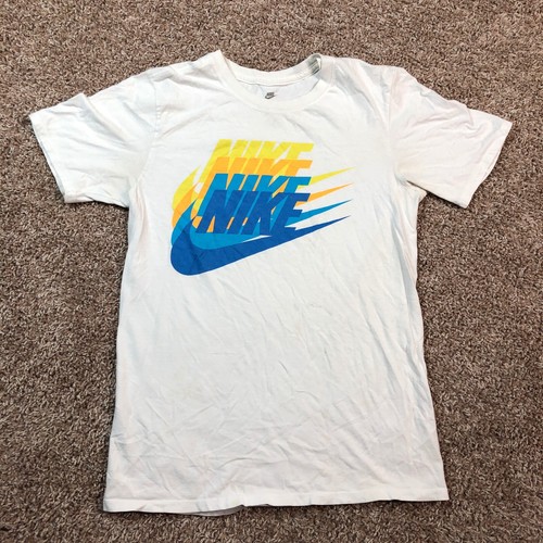 Nike Athletic Cut The Nike Tee Graphic 