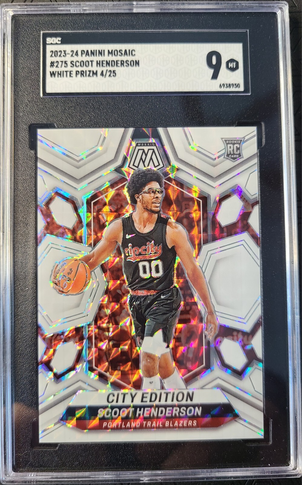 2023 Mosaic Scoot Henderson RC White Prizm /25 Trail Blazers City Edition Sgc 9