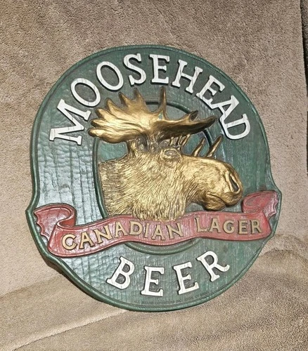 VTG MOOSEHEAD CANADA LAGER BEER PLASTIC SIGN BAR MAN CAVE DECOR CABIN HUNTING