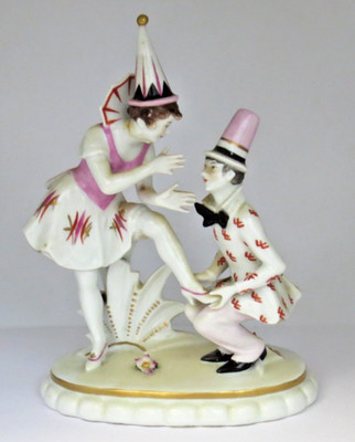 27617/ Älteste Volkstedt Porzellanfigur Theaterdarst. Harlekin +Columbina defekt