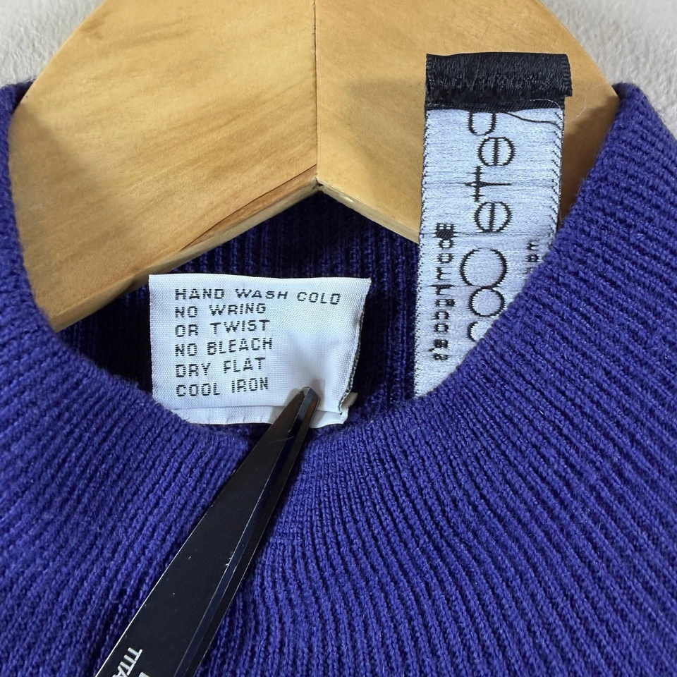 Acogedor suéter Preppy Bloomingdale’s Petite Concepts 100 % lana merino talla pequeña Foto 4 de 4