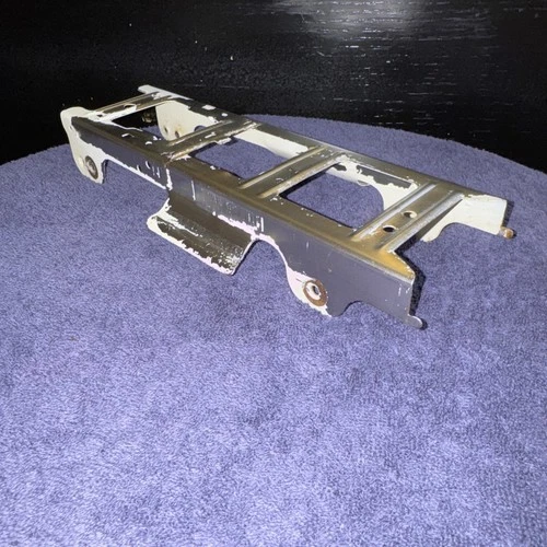 1958,1959,1960,1961 TONKA TRUCK FRAME PART WHITE ORIGINAL PAINT