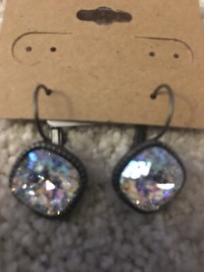 Swarovski Crystal Clear Patina Earrings New. Antique Silver Finish. 1” Drop 12mm