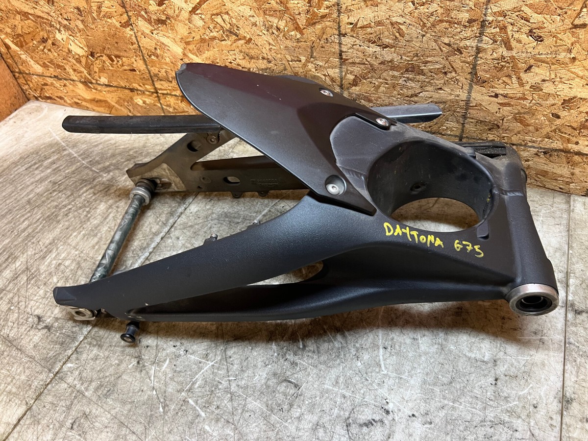 09 10 11 12 TRIUMPH DAYTONA 675R 675 R TRIPLE SWINGARM REAR SWING